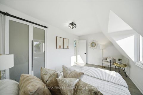 Photo 28 at 777 Dufferin Street, Dufferin Grove, Toronto