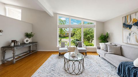 Photo 5 at 333 Pleasant Avenue, Newtonbrook West, Toronto