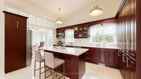 Photo 15 at 333 Pleasant Avenue, Newtonbrook West, Toronto