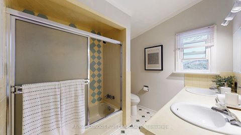 Photo 27 at 333 Pleasant Avenue, Newtonbrook West, Toronto