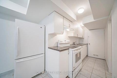 Photo 32 at 58 Bestview Drive, Steeles, Toronto