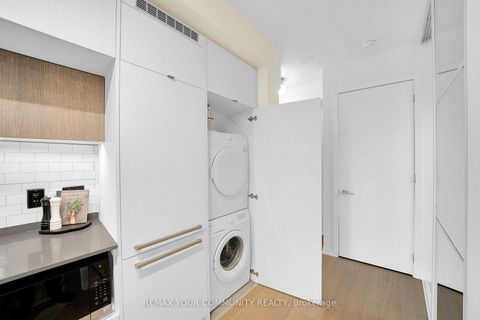 Photo 11 at 602 - 138 St.Helens Avenue, Dufferin Grove, Toronto