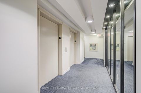 Photo 4 at 305 - 15 Singer Court, Bayview Village, Toronto