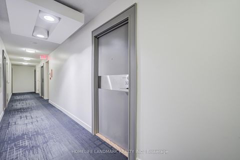 Photo 5 at 305 - 15 Singer Court, Bayview Village, Toronto