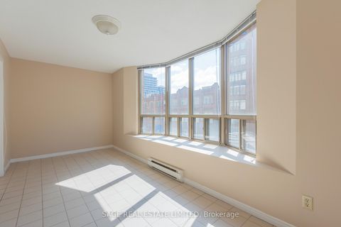 Photo 16 at 302 - 25 George Street, Moss Park, Toronto
