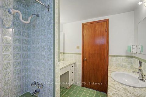 Photo 18 at 17 Chalet Road, Pleasant View, Toronto
