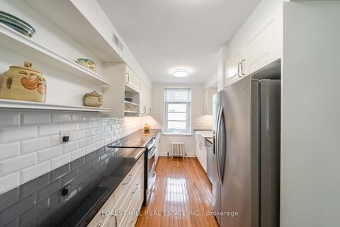 Photo 19 at 301 - 717 Eglinton Avenue W, Forest Hill South, Toronto