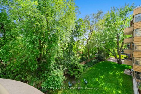 Photo 23 at 301 - 717 Eglinton Avenue W, Forest Hill South, Toronto
