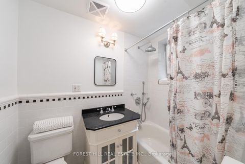 Photo 27 at 301 - 717 Eglinton Avenue W, Forest Hill South, Toronto