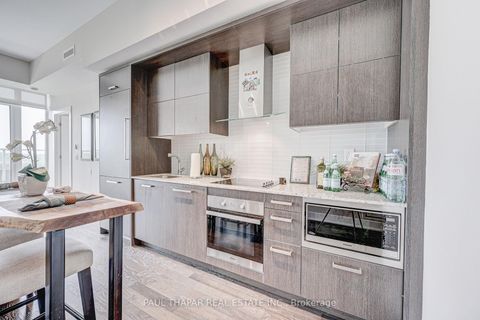 Photo 6 at 1114 - 3018 Yonge Street, Lawrence Park South, Toronto