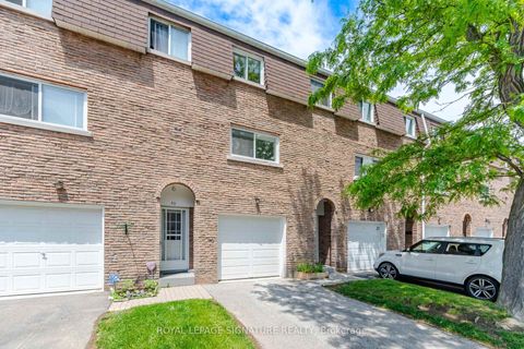 Photo 2 at 21 - 121 Centennial Road, Centennial Scarborough, Toronto