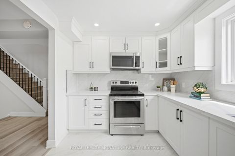 Photo 13 at 21 - 121 Centennial Road, Centennial Scarborough, Toronto
