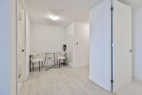 Photo 7 at 606 - 556 Marlee Avenue, Glen Park, Toronto