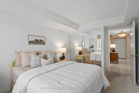 Photo 17 at 1009 - 265 Ridley Boulevard, Nortown, Toronto