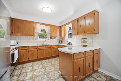 Photo 11 at 255 John Street, Weston, Toronto