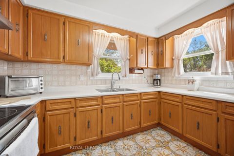 Photo 12 at 255 John Street, Weston, Toronto