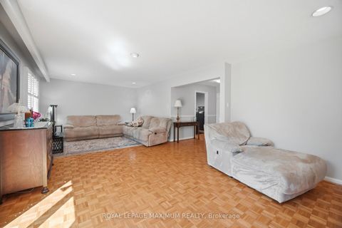 Photo 14 at 255 John Street, Weston, Toronto