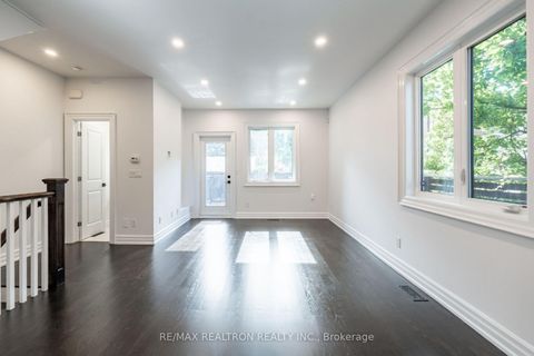 Photo 6 at 7 Louise Avenue, Cedarvale, Toronto