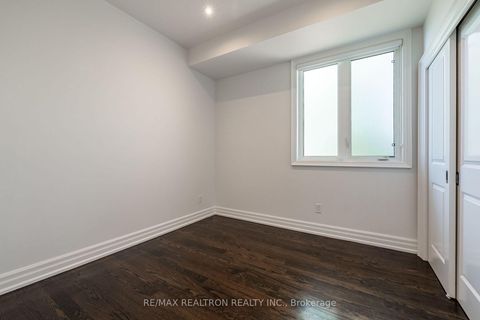 Photo 9 at 7 Louise Avenue, Cedarvale, Toronto