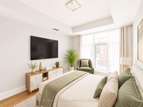 Photo 8 at 415 - 2 Old Mill Drive, Swansea, Toronto