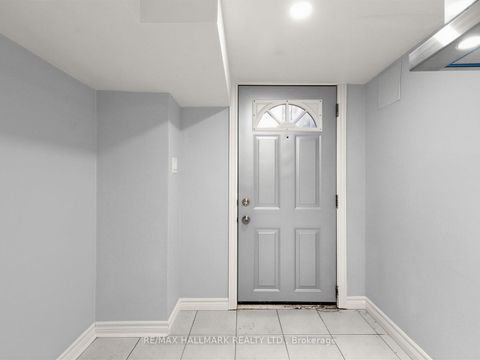 Photo 16 at 141 Palmerston Avenue, Little Italy, Toronto