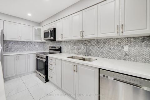 Photo 17 at 910 - 40 Panorama Court, Jamestown, Toronto