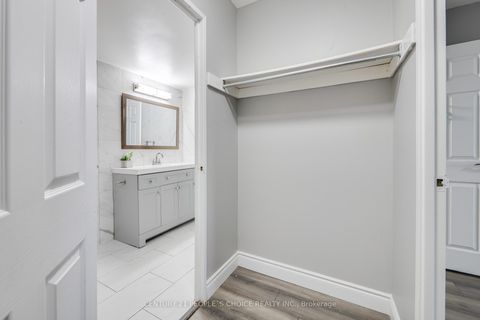 Photo 37 at 910 - 40 Panorama Court, Jamestown, Toronto