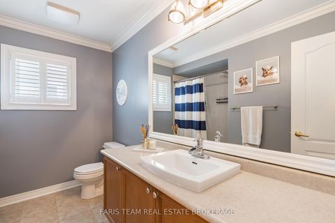 Photo 34 at 43 Maple Crown Terrace, Shore, Barrie