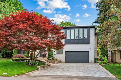 Photo 32 at 7 Stratheden Road, York Mills, Toronto