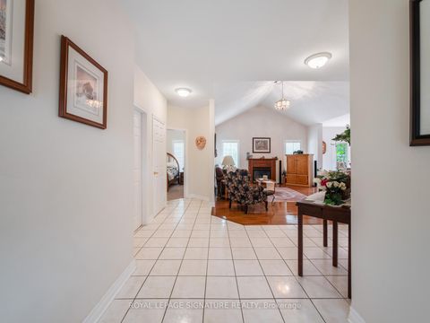 Photo 3 at 85 Ferncroft Drive, Historic Lakeshore Communities, Georgina
