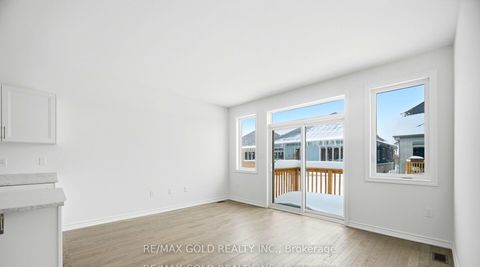 Photo 5 at 251 Wilcox Drive, Stayner, Clearview