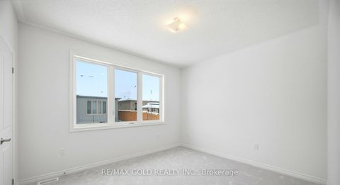 Photo 8 at 251 Wilcox Drive, Stayner, Clearview