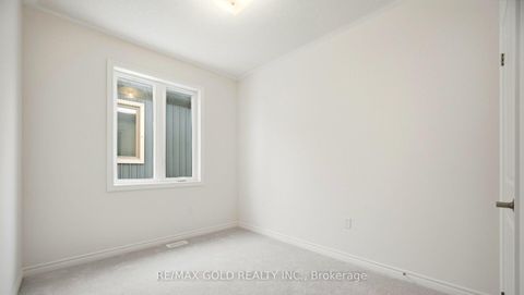 Photo 10 at 251 Wilcox Drive, Stayner, Clearview