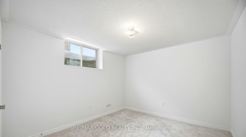 Photo 13 at 251 Wilcox Drive, Stayner, Clearview