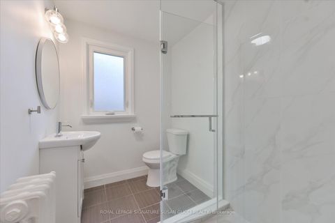 Photo 15 at 27 Bexhill Avenue, Birchmount, Toronto
