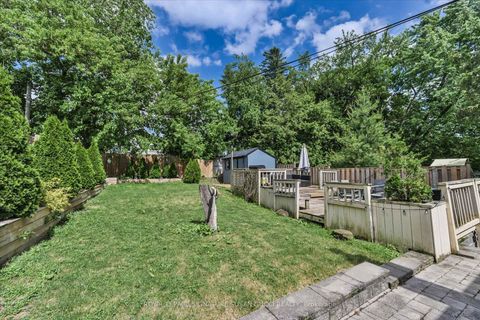 Photo 18 at 27 Bexhill Avenue, Birchmount, Toronto