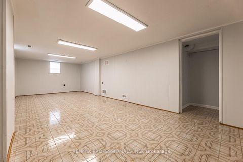 Photo 24 at 11 Stock Avenue, City Centre West, Toronto