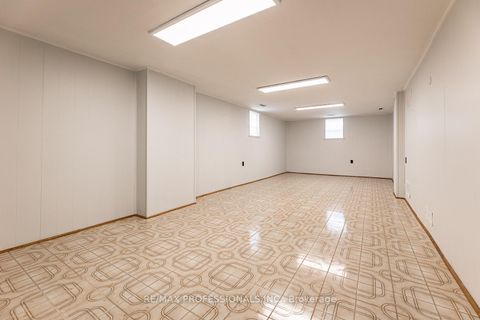 Photo 26 at 11 Stock Avenue, City Centre West, Toronto