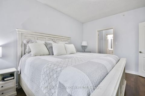 Photo 12 at 207 - 43 Ferndale Drive S, Ardagh, Barrie