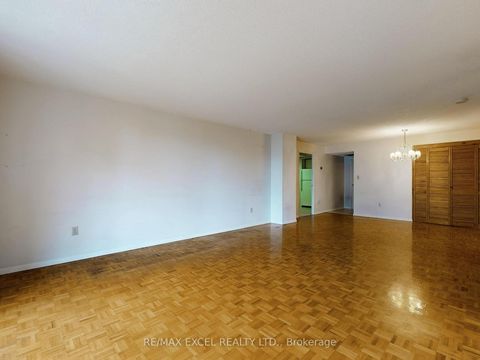 Photo 5 at 406 - 188 Spadina Avenue, Chinatown, Toronto