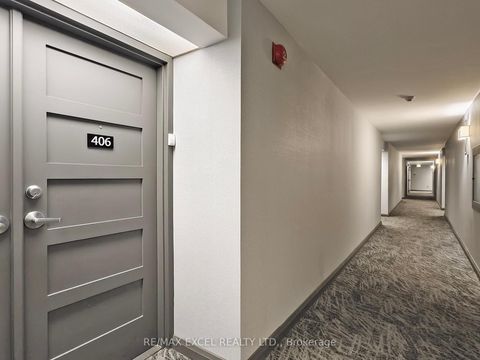 Photo 23 at 406 - 188 Spadina Avenue, Chinatown, Toronto