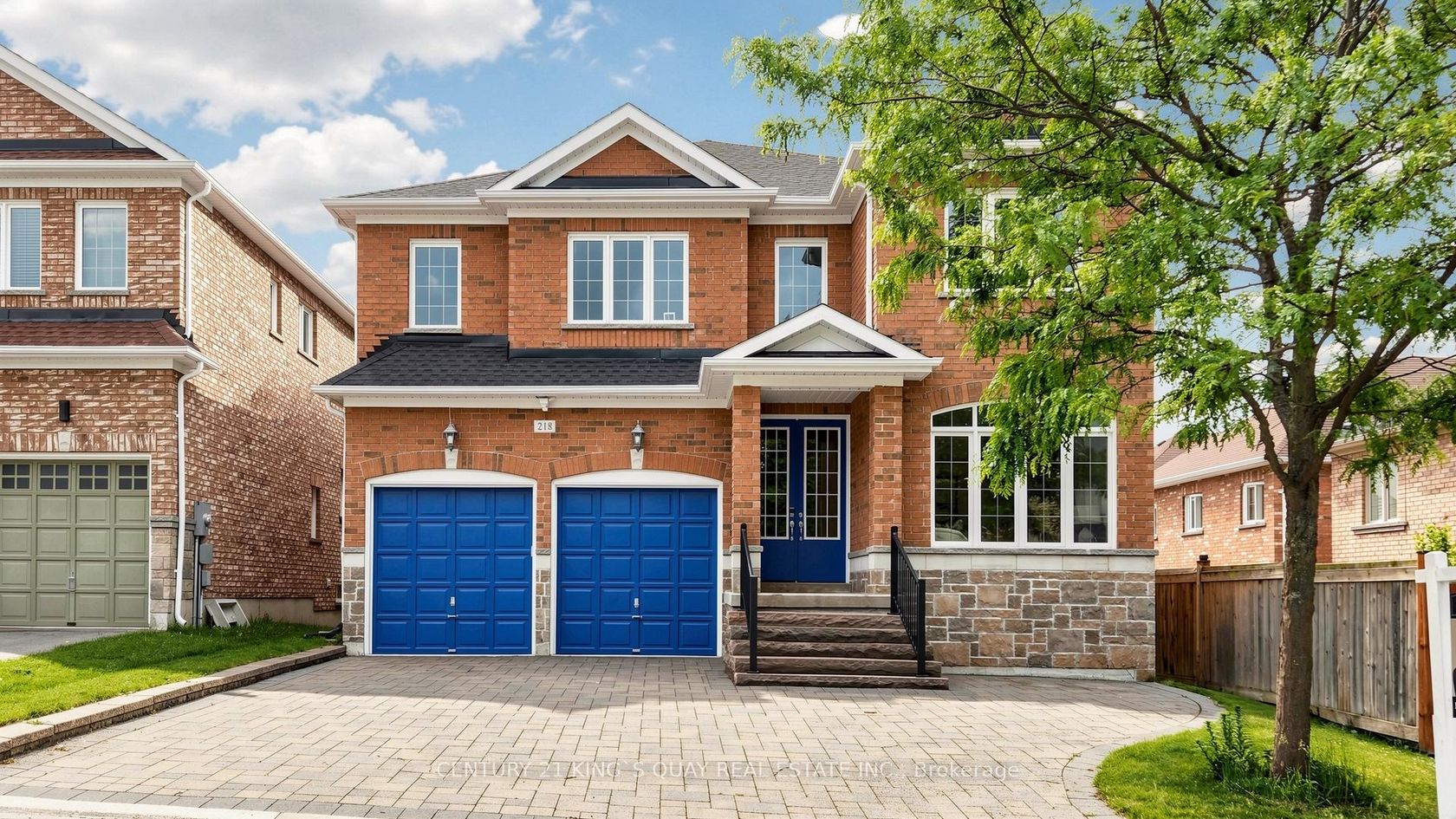 218 Emma Broadbent Court, Woodland Hill, Newmarket photo number 2