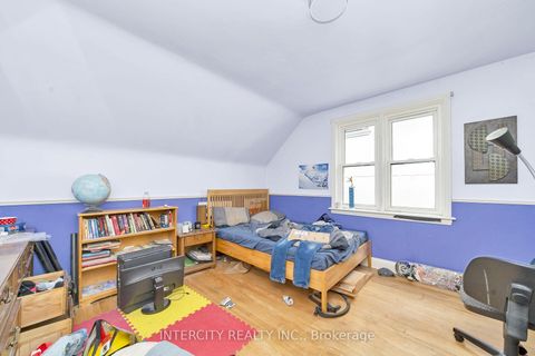 Photo 16 at 104 Allingham Gardens, Clanton Park, Toronto