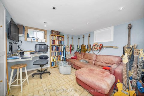 Photo 20 at 104 Allingham Gardens, Clanton Park, Toronto