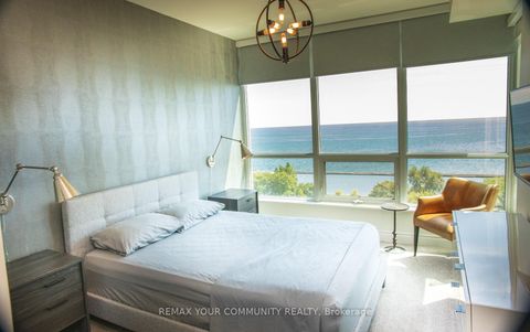 Photo 11 at 1108 - 1910 Lake Shore Boulevard, Swansea, Toronto