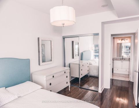 Photo 15 at 1108 - 1910 Lake Shore Boulevard, Swansea, Toronto