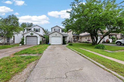 Photo 3 at 8 Patton Road, Painswick North, Barrie
