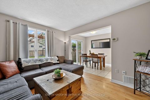 Photo 14 at 8 Patton Road, Painswick North, Barrie