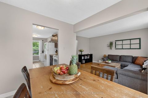 Photo 18 at 8 Patton Road, Painswick North, Barrie