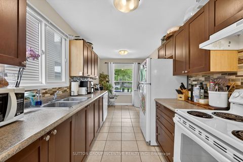 Photo 20 at 8 Patton Road, Painswick North, Barrie